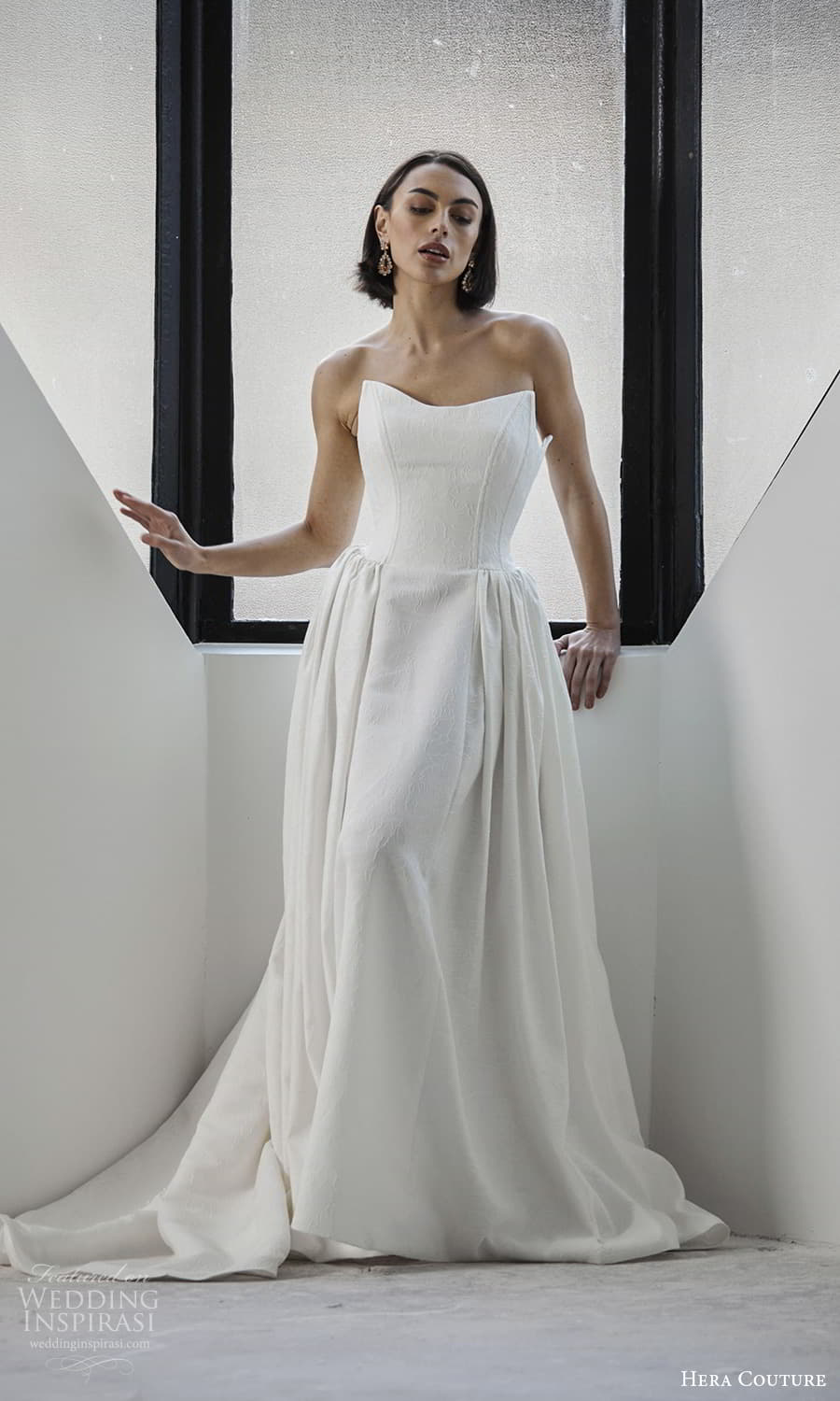 hera couture 2024 bridal strapless scoop neckline corset bodice a line ball gown wedding dress chapel train (22) mv