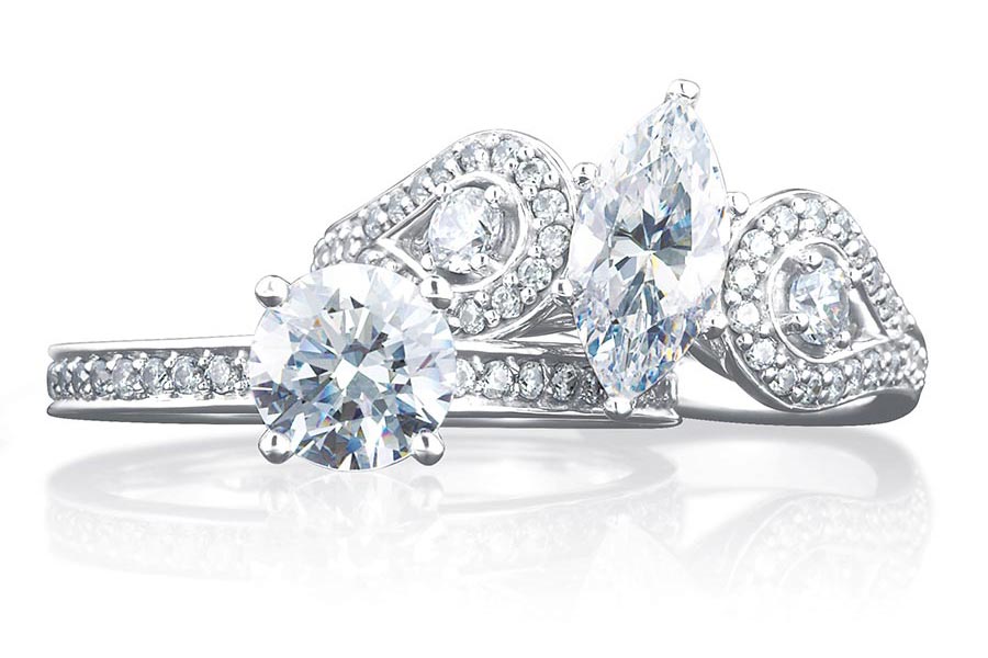 platinum jewelry beautiful diamond engagement ring