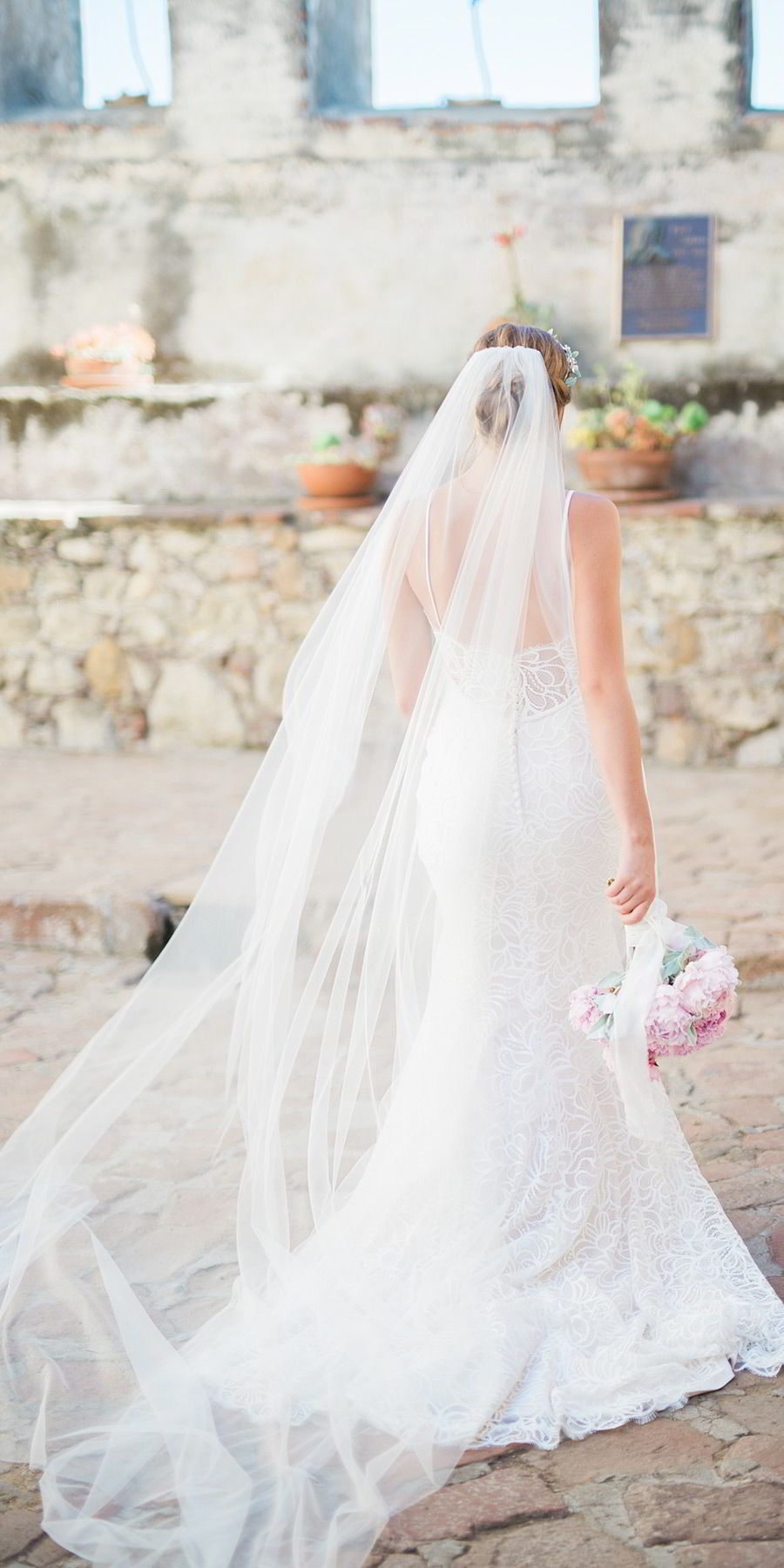 bel aire bridal accessories 6781 nature inspired headband headpiece V7333C cathedral veil romantic wedding dress back view